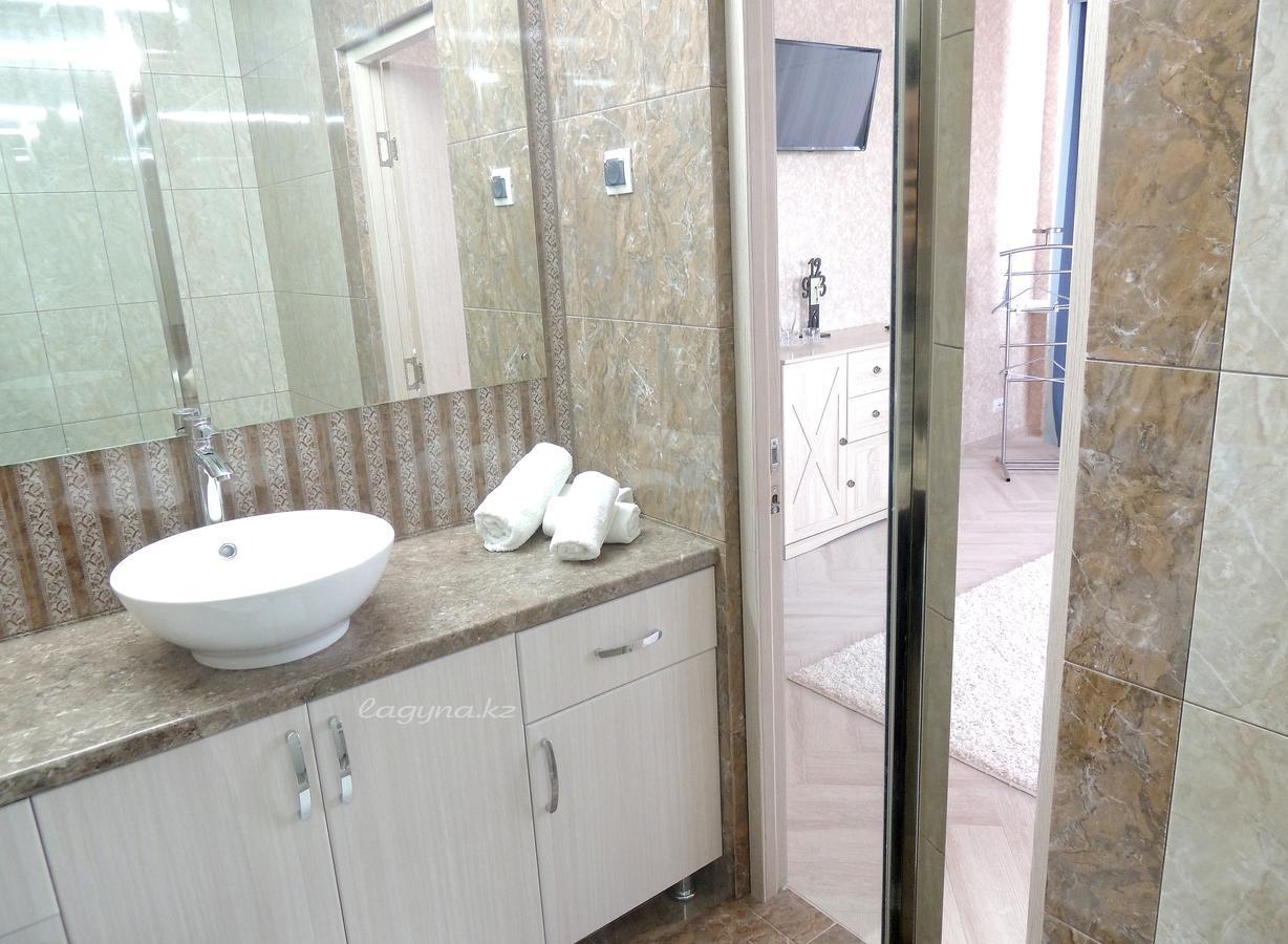 Laguna Otel Kostanay Oda fotoğraf