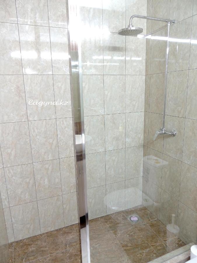 Laguna Otel Kostanay Oda fotoğraf